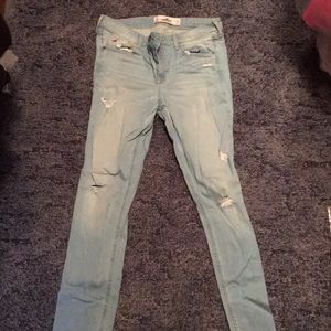 Hollister Ripped Skinny Jeans